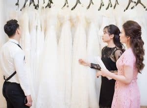 Kinh Nghiệm Chọn Váy Cưới