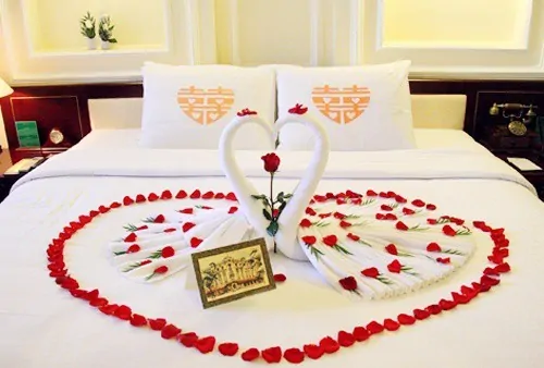 Trang trí phòng cưới lãng mạn